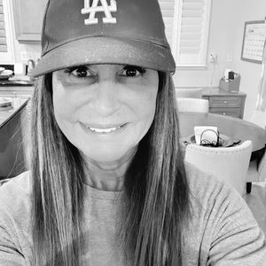 Meet your Posher, Leigh